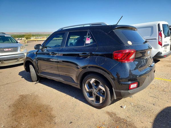 2025 HYUNDAI VENUE SEL, Limited