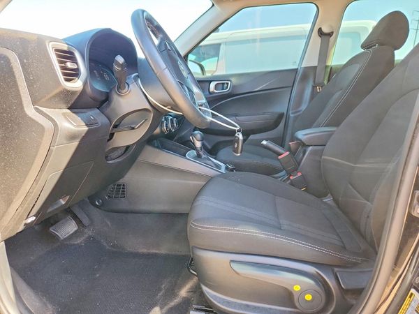 2025 HYUNDAI VENUE SEL, Limited