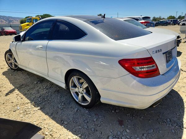 2013 MERCEDES-BENZ C C250