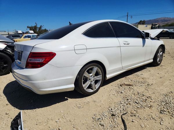 2013 MERCEDES-BENZ C C250