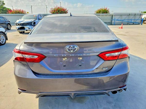 2019 TOYOTA CAMRY