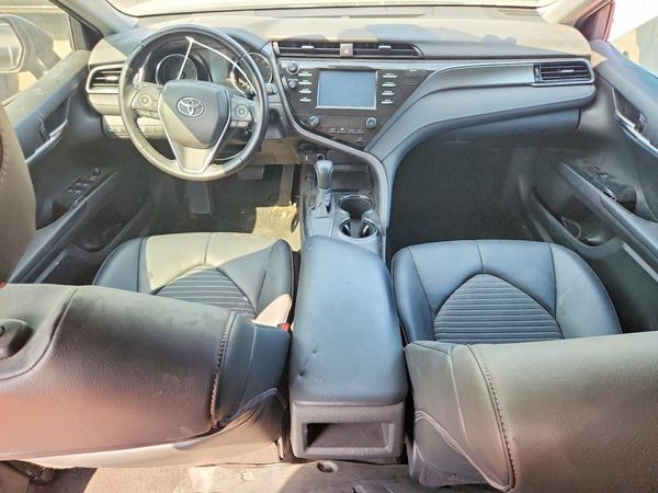 2019 TOYOTA CAMRY