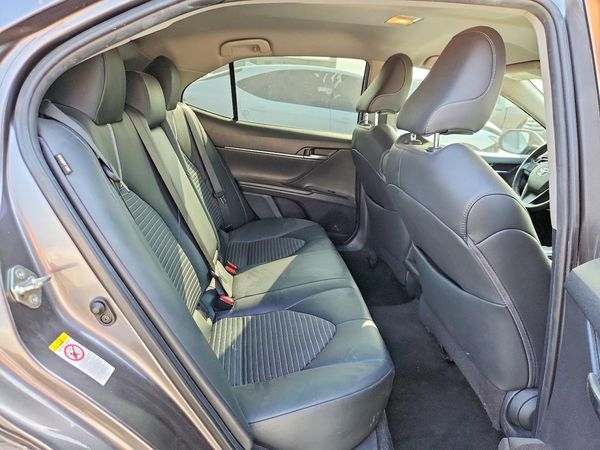 2019 TOYOTA CAMRY