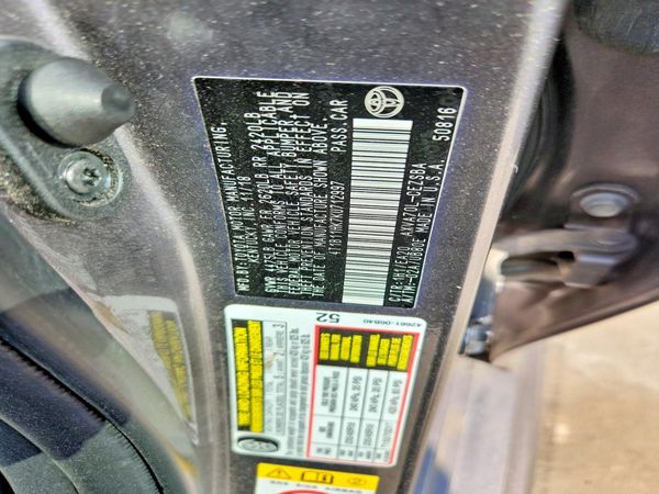 2019 TOYOTA CAMRY