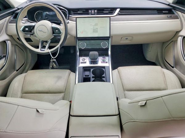 2021 JAGUAR XF