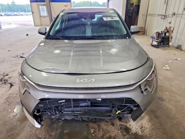 2026 KIA NIRO LX