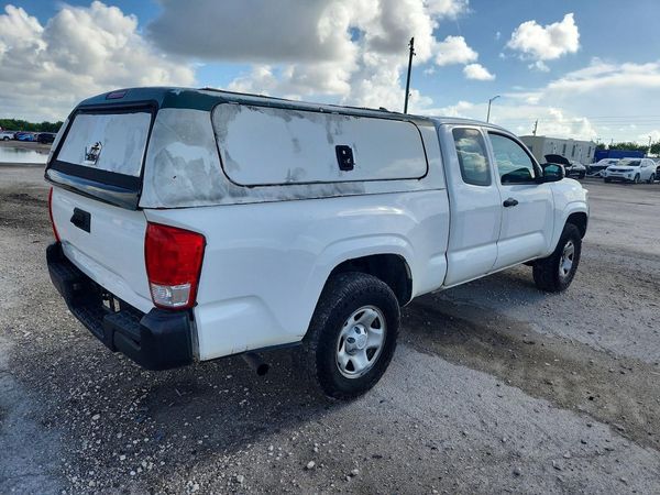 2017 TOYOTA TACOMA SR/SR5