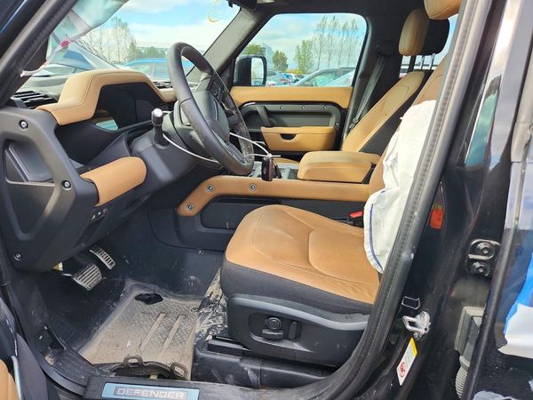 2025 LAND ROVER DEFENDER 110 X — DENT