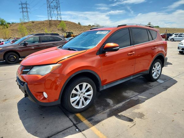 2015 TOYOTA RAV4