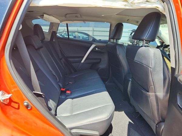 2015 TOYOTA RAV4 Limited (G Grade)