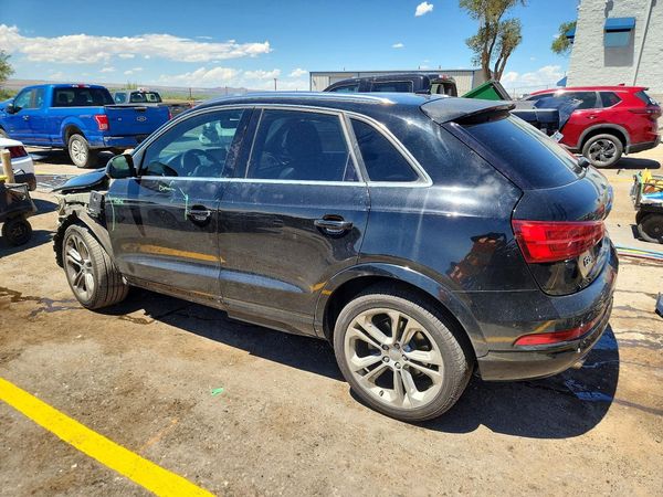 2018 AUDI Q3