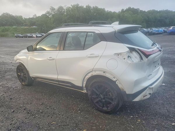 2021 NISSAN KICKS