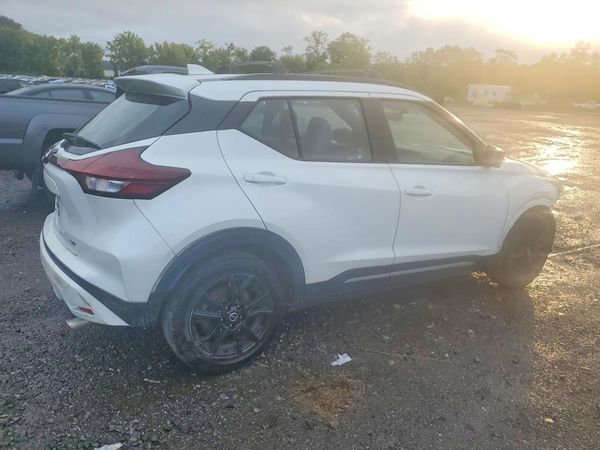 2021 NISSAN KICKS