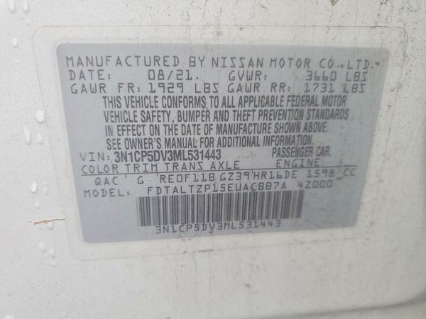 2021 NISSAN KICKS