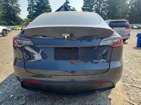 2020 TESLA MODEL Y
