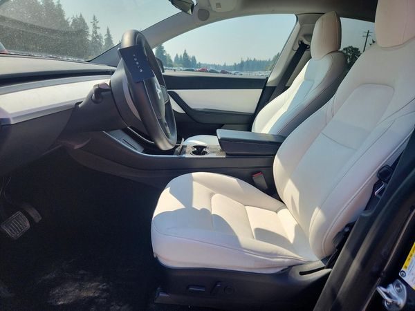 2020 TESLA MODEL Y