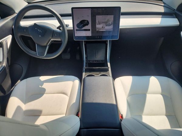 2020 TESLA MODEL Y
