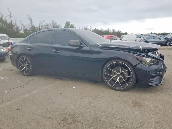 2018 INFINITI Q50