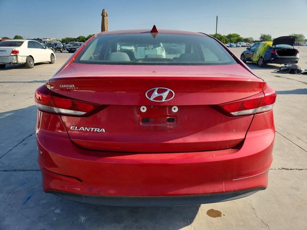 2018 HYUNDAI ELANTRA