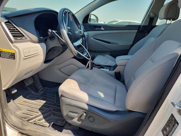 2017 HYUNDAI TUCSON