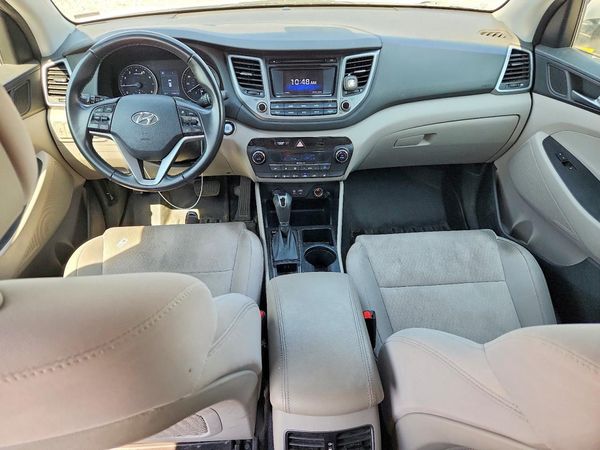 2017 HYUNDAI TUCSON
