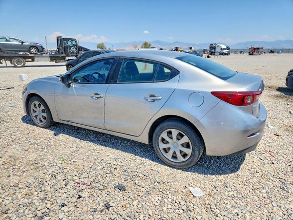 2014 MAZDA 3
