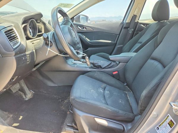 2014 MAZDA 3