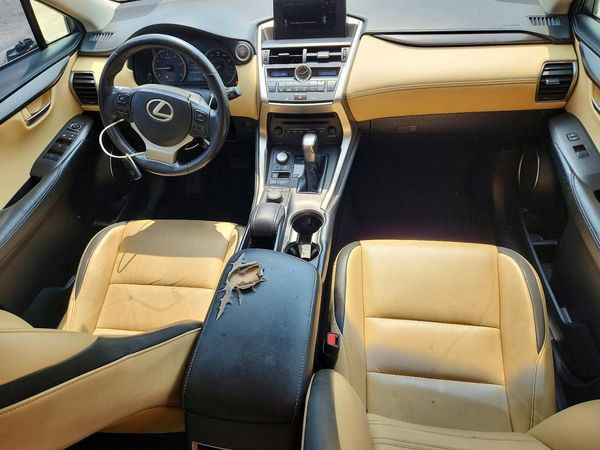 2015 LEXUS NX 200t Luxury