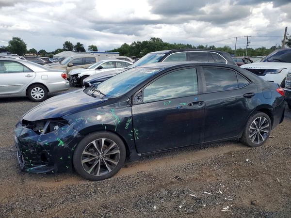2018 TOYOTA COROLLA L/LE/SE/XLE/XSE — Front 3/4