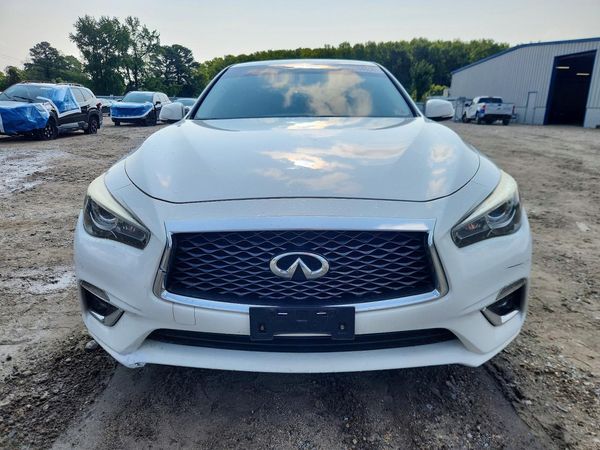 2018 INFINITI Q50