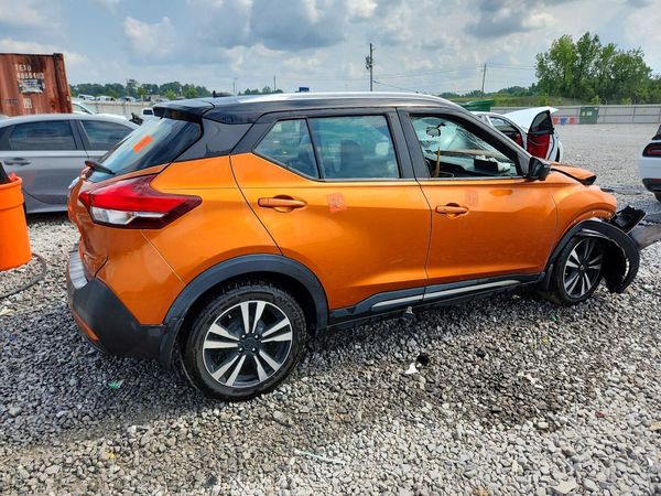2019 NISSAN KICKS