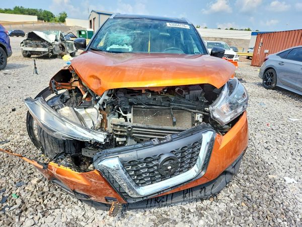 2019 NISSAN KICKS