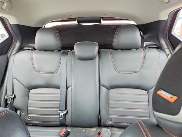 2019 NISSAN KICKS