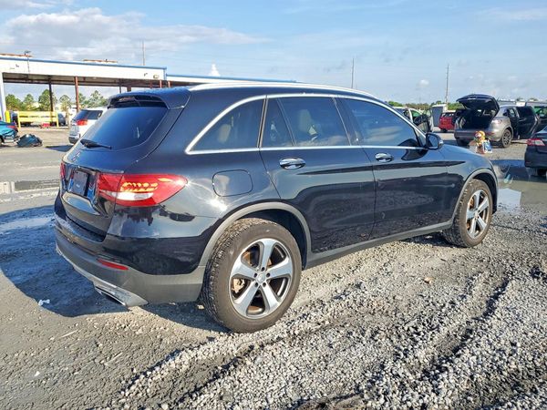 2016 MERCEDES-BENZ GLC GLC300