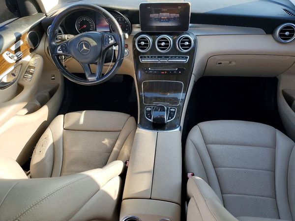 2016 MERCEDES-BENZ GLC GLC300