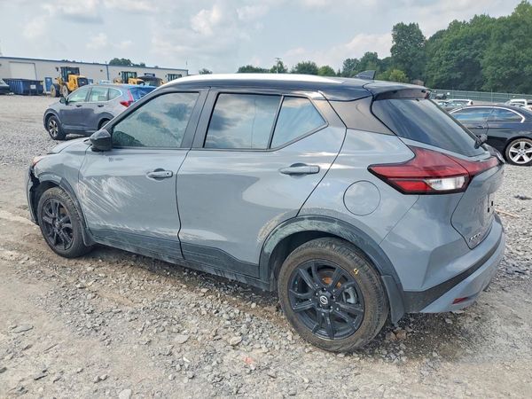 2021 NISSAN KICKS