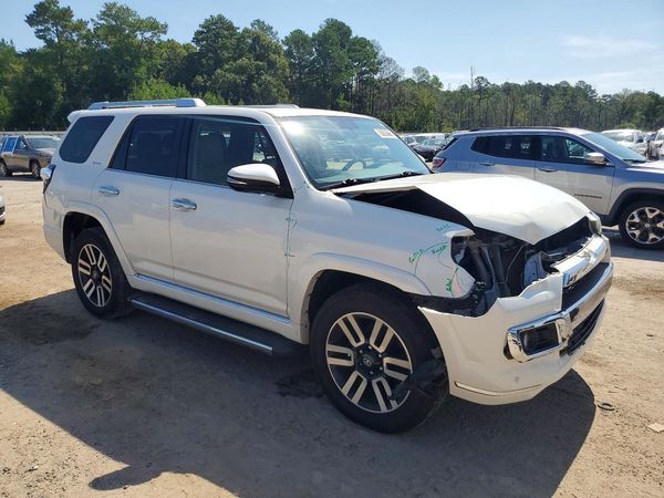 2017 TOYOTA 4RUNNER