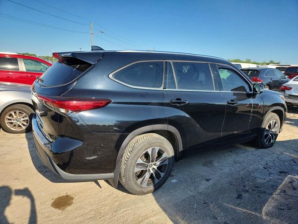 2020 TOYOTA HIGHLANDER XLE Nav