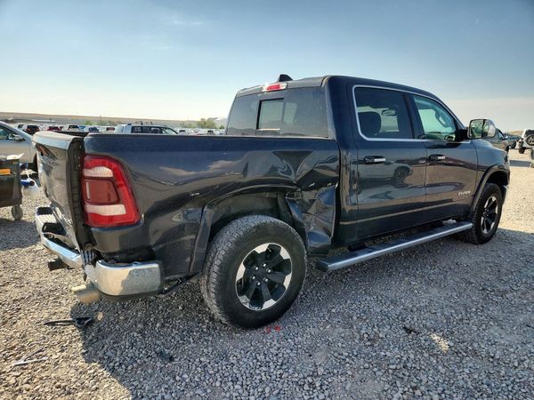 2019 RAM 1500 LARAMIE CREW CAB 4X4