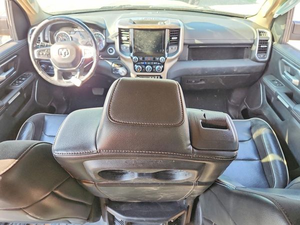 2019 RAM 1500 LARAMIE CREW CAB 4X4