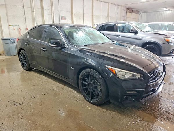 2017 INFINITI Q50