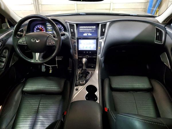 2017 INFINITI Q50