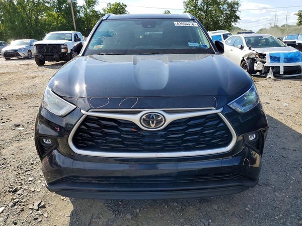 2021 TOYOTA HIGHLANDER