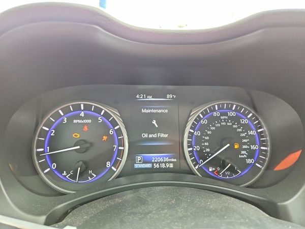 2016 INFINITI Q50