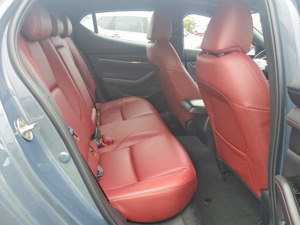 2025 MAZDA 3 Preferred Package