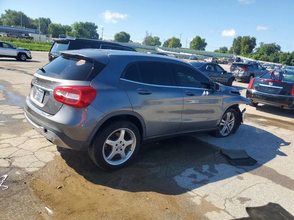2018 MERCEDES-BENZ GLA
