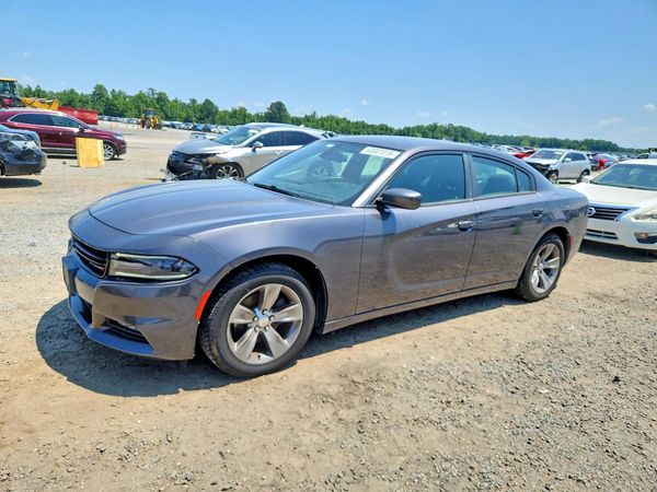 2016 DODGE CHARGER SXT