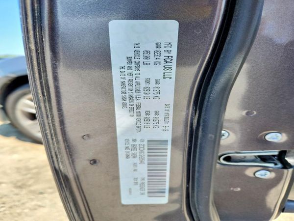 2016 DODGE CHARGER SXT