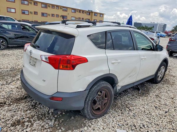 2015 TOYOTA RAV4