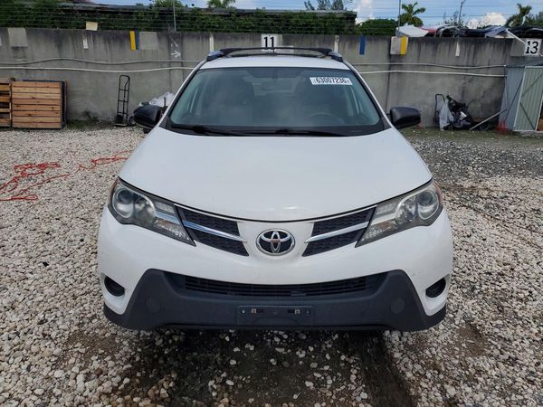 2015 TOYOTA RAV4